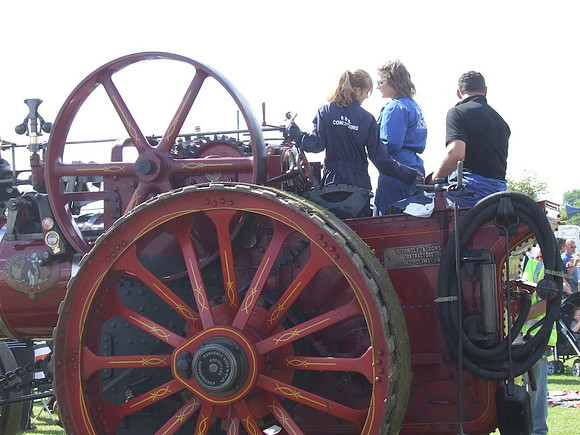 steam & traction engines 18