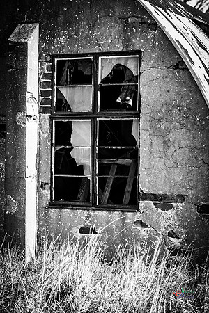 HDR images of Abandoned derelict buildings from around the UK